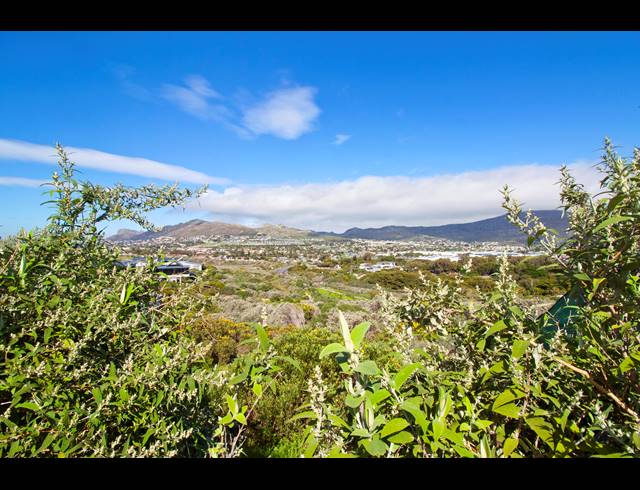 700M² VACANT LAND FOR SALE IN CHAPMAN'S BAY ESTATE